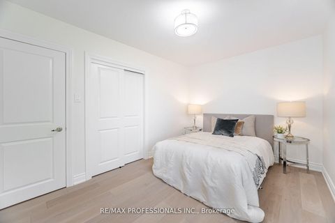 Photo 25 at 718 Royal York Road, Queensway, Toronto