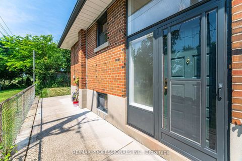 Photo 46 at 718 Royal York Road, Queensway, Toronto