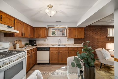 Photo 32 at 126 Ardwick Boulevard, Humbermede, Toronto
