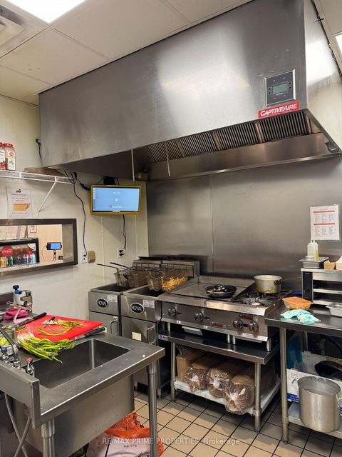 Photo 6 at 204 - 4841 Yonge Street, Willowdale East, Toronto