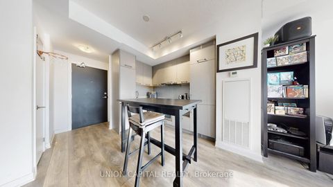 Photo 7 at 4215 - 87 Peter Street, Waterfront Communities C1, Toronto