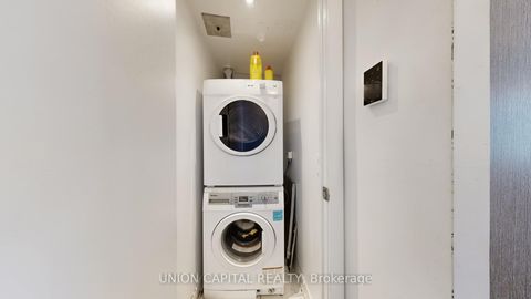 Photo 12 at 4215 - 87 Peter Street, Waterfront Communities C1, Toronto