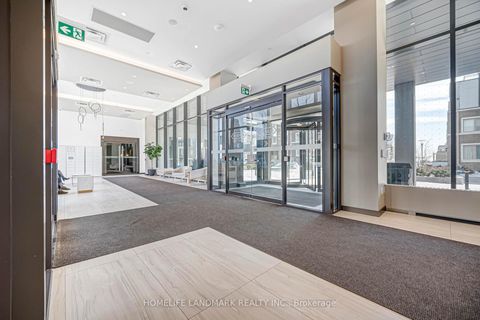 Photo 2 at 622 - 10 Honeycrisp Crescent, Vaughan Corporate Centre, Vaughan