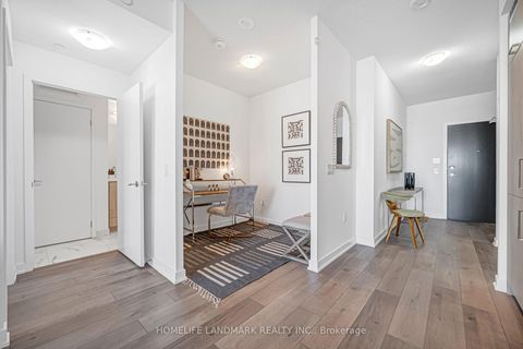 Photo 8 at 622 - 10 Honeycrisp Crescent, Vaughan Corporate Centre, Vaughan