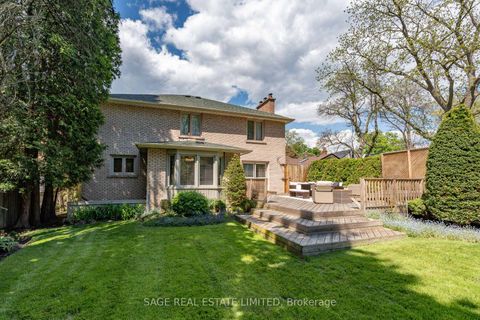 Photo 6 at 172 Burnhamthorpe Road, City Centre West, Toronto