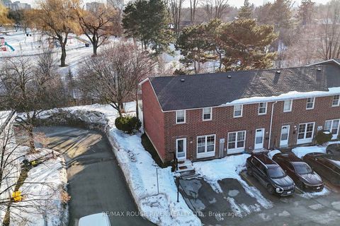 Photo 32 at 28 - 2550 Birchmount Road E, Sullivan, Toronto