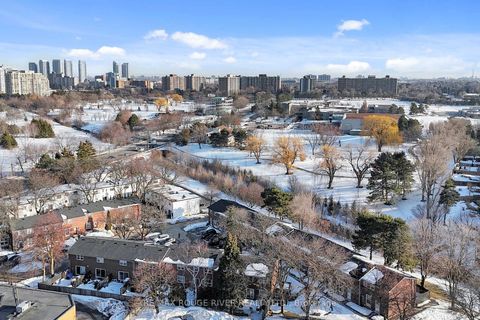 Photo 38 at 28 - 2550 Birchmount Road E, Sullivan, Toronto