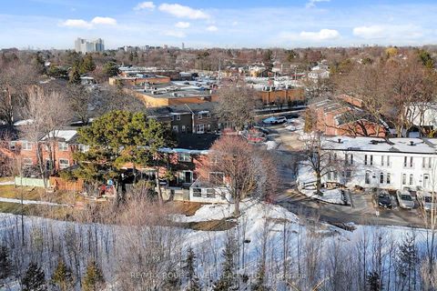 Photo 41 at 28 - 2550 Birchmount Road E, Sullivan, Toronto