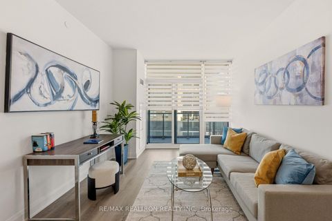 Photo 18 at 1301 - 20 Gatineau Drive N, Beverley Glen, Vaughan