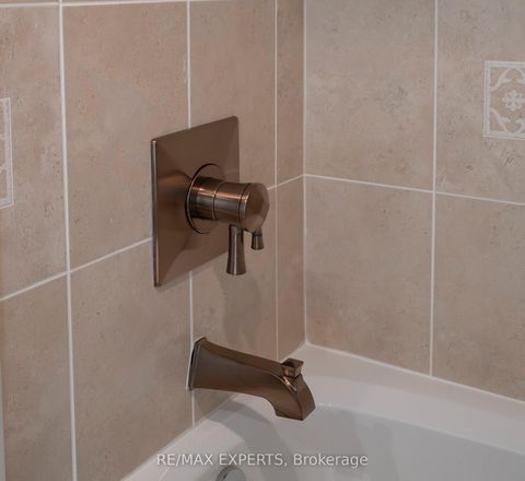 Photo 28 at 1008 - 319 Merton Street, Mount Pleasant West, Toronto