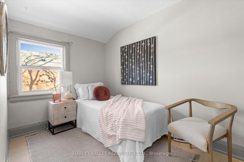 Photo 17 at 18 Page Avenue, Bloor West Village, Toronto