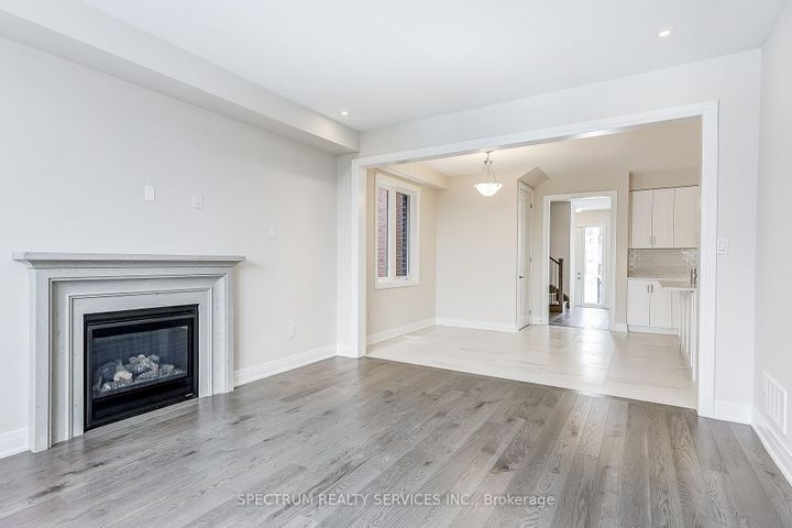 Photo 17 at 13 Jack Carson Drive, Cornell, Markham