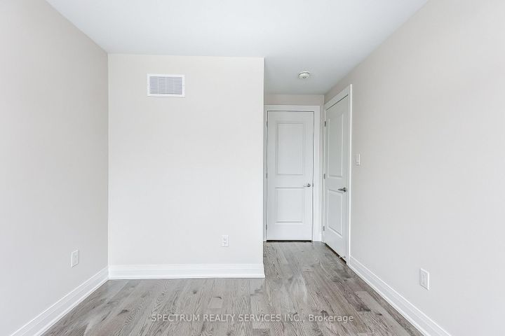 Photo 24 at 13 Jack Carson Drive, Cornell, Markham