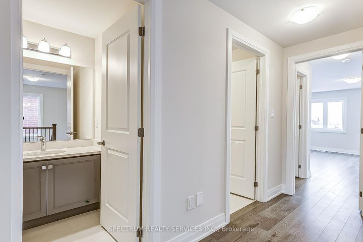 Photo 25 at 13 Jack Carson Drive, Cornell, Markham