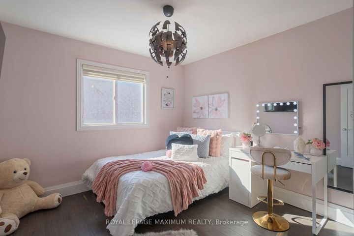 Photo 26 at 26 Marbella Road, Sonoma Heights, Vaughan