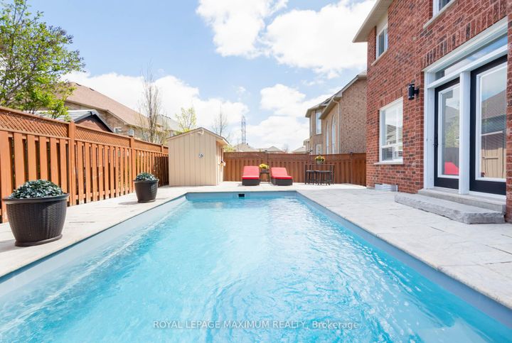 Photo 42 at 26 Marbella Road, Sonoma Heights, Vaughan