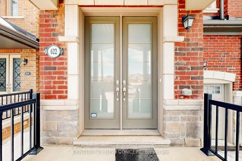 Photo 2 at 622 Sweetwater Crescent, Glenway Estates, Newmarket