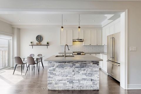 Photo 7 at 622 Sweetwater Crescent, Glenway Estates, Newmarket