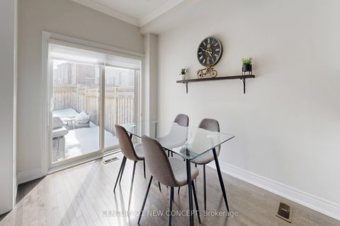 Photo 14 at 622 Sweetwater Crescent, Glenway Estates, Newmarket