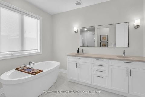 Photo 32 at 669 Newlove Street, Rural Innisfil, Innisfil