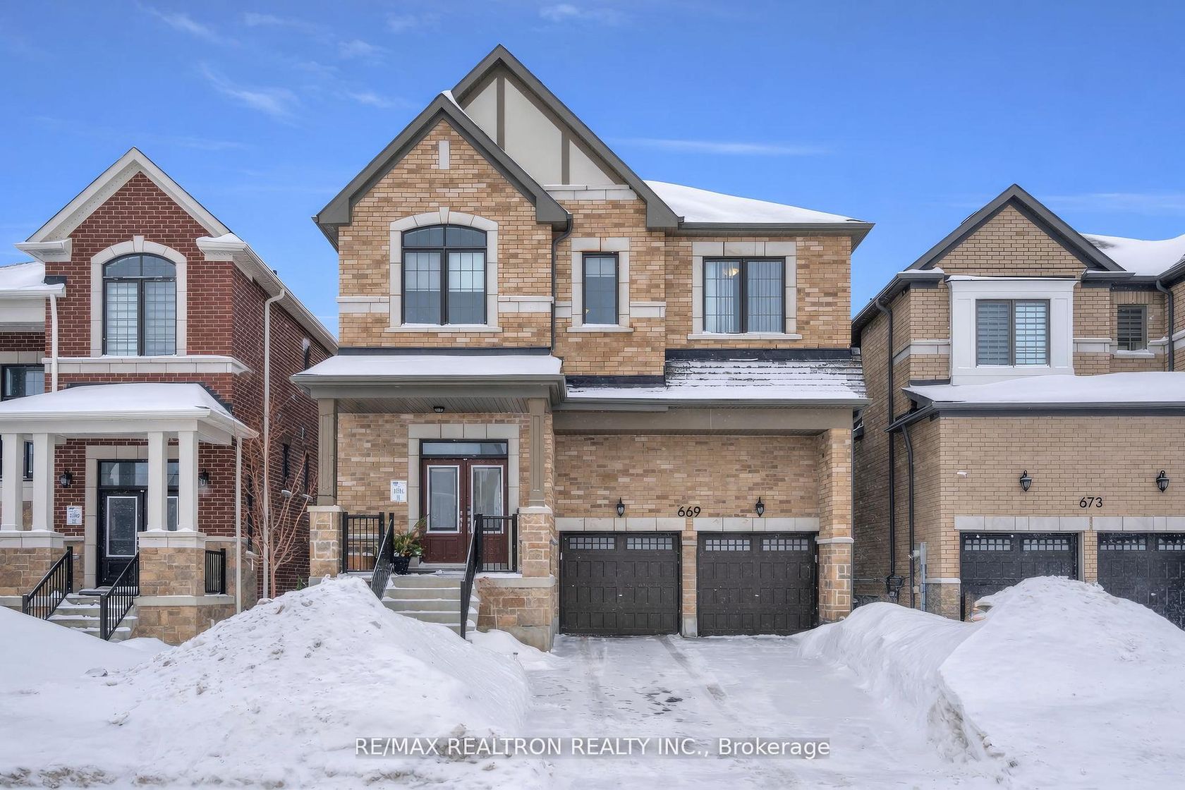 669 Newlove Street, Rural Innisfil, Innisfil photo number 2