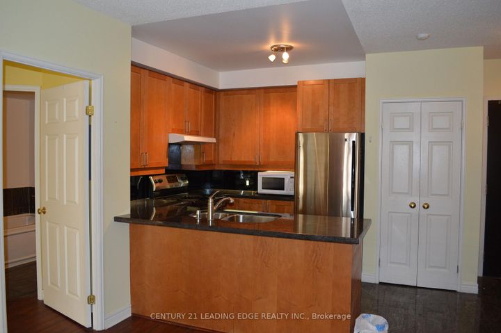 Photo 3 at 1609 - 55 Bloor Street E, Yonge Corridor, Toronto