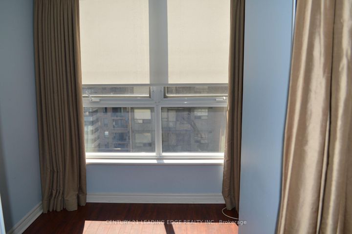 Photo 4 at 1609 - 55 Bloor Street E, Yonge Corridor, Toronto