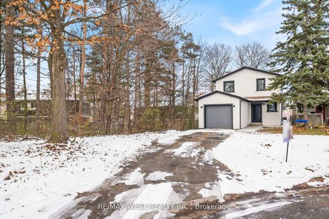 Photo 1 at 36 Wilson Court, Allandale Heights, Barrie