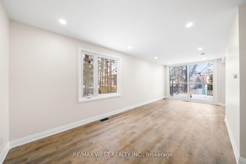 Photo 6 at 36 Wilson Court, Allandale Heights, Barrie