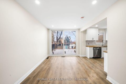 Photo 8 at 36 Wilson Court, Allandale Heights, Barrie