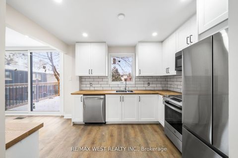 Photo 10 at 36 Wilson Court, Allandale Heights, Barrie