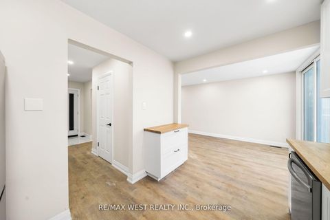 Photo 14 at 36 Wilson Court, Allandale Heights, Barrie