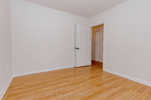 Photo 13 at 61 Mossbank Drive, Woburn, Toronto