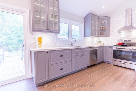 Photo 14 at 815 Rockaway Road, Historic Lakeshore Communities, Georgina