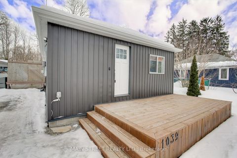 Photo 2 at 1039 Ewart Street, Rural Innisfil, Innisfil