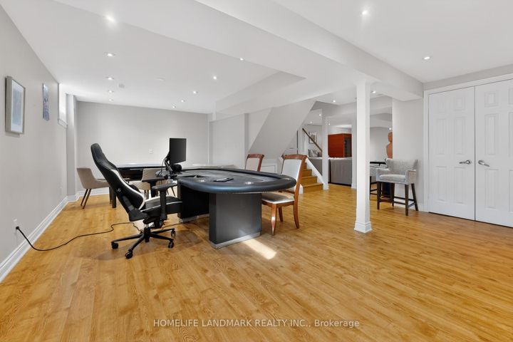 Photo 31 at 552 Morning Dove Drive, WC Wedgewood Creek, Oakville