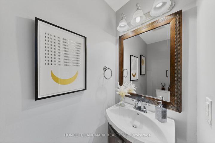 Photo 34 at 552 Morning Dove Drive, WC Wedgewood Creek, Oakville