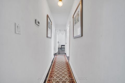 Photo 14 at 217 Moore Park Avenue, Newtonbrook West, Toronto