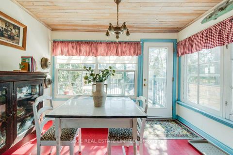 Photo 13 at 25 Helena Avenue, Wychwood, Toronto