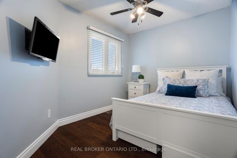 Photo 29 at 3811 Cedar Hedge Rise, Lisgar, Mississauga