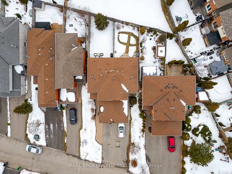 Photo 42 at 3811 Cedar Hedge Rise, Lisgar, Mississauga