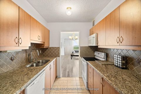 Photo 10 at 1411 - 40 Panorama Court, Jamestown, Toronto