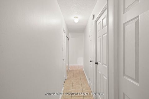 Photo 14 at 1411 - 40 Panorama Court, Jamestown, Toronto