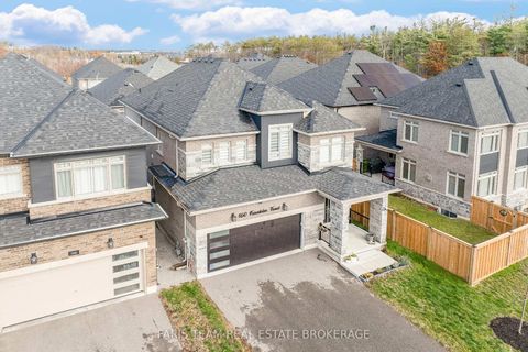 Photo 0 at 160 Franklin Trail, Rural Barrie Southwest, Barrie