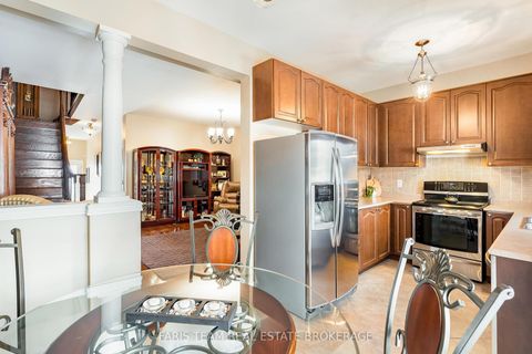 Photo 7 at 272 Tom Taylor Crescent, Summerhill Estates, Newmarket