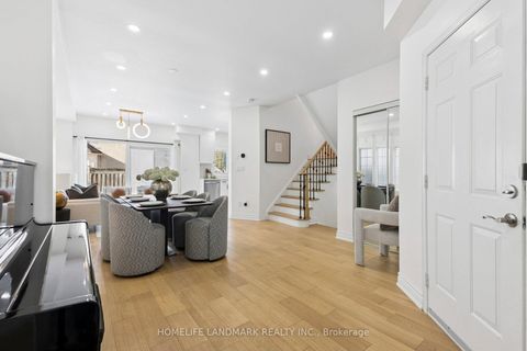 Photo 2 at 6 Cameo Drive, Rouge Woods, Richmond Hill