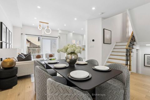 Photo 4 at 6 Cameo Drive, Rouge Woods, Richmond Hill