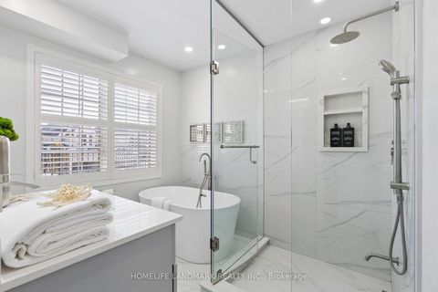 Photo 18 at 6 Cameo Drive, Rouge Woods, Richmond Hill