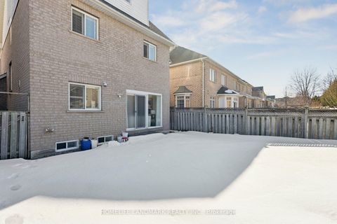 Photo 24 at 6 Cameo Drive, Rouge Woods, Richmond Hill