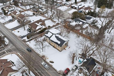 Photo 5 at 33 Walton Drive, Aurora Village, Aurora